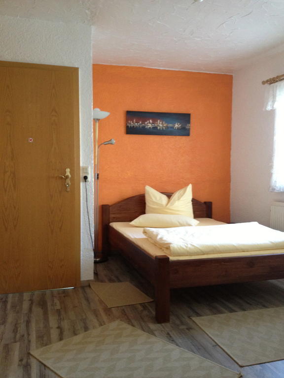 Hotel-Restaurant Walkmuehle Usingen Стая снимка